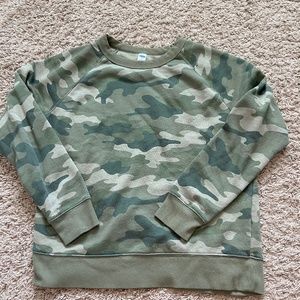 Camo crewneck
